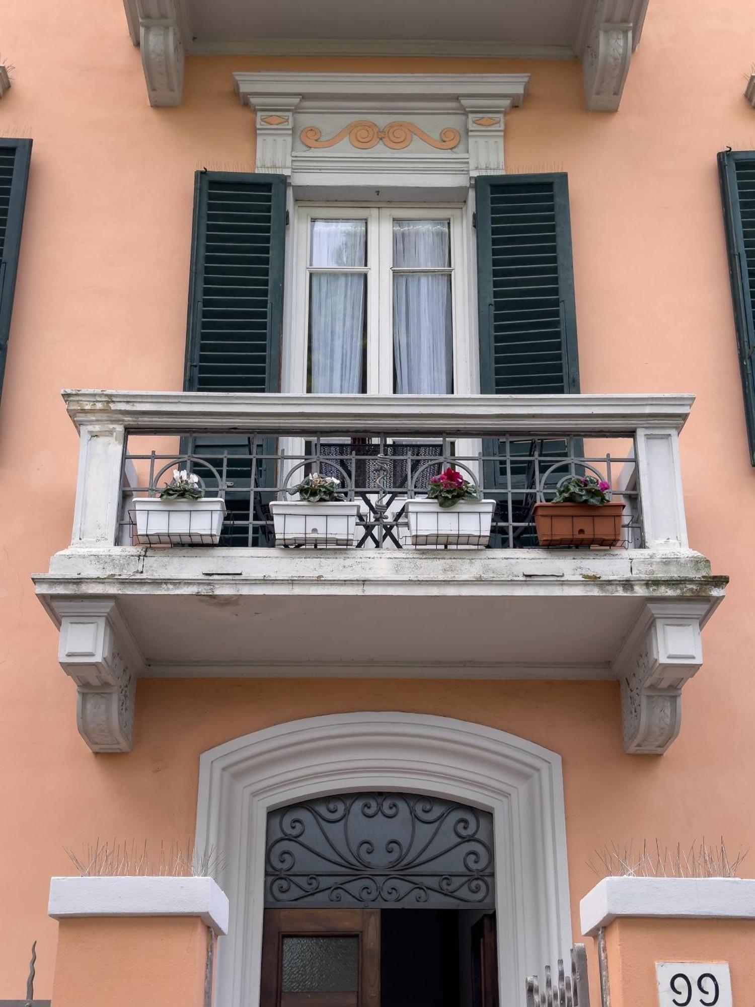 La Casa Di Eli Appartamenti Pisa Kültér fotó